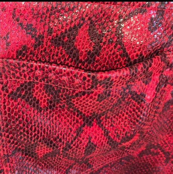 Blank NYC Snakeprint Pants - Picture 8 of 9